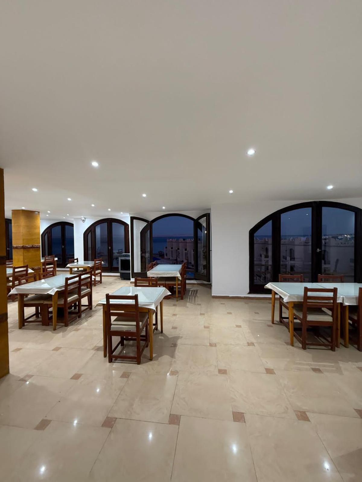 דהב Zain Dive Inn מראה חיצוני תמונה