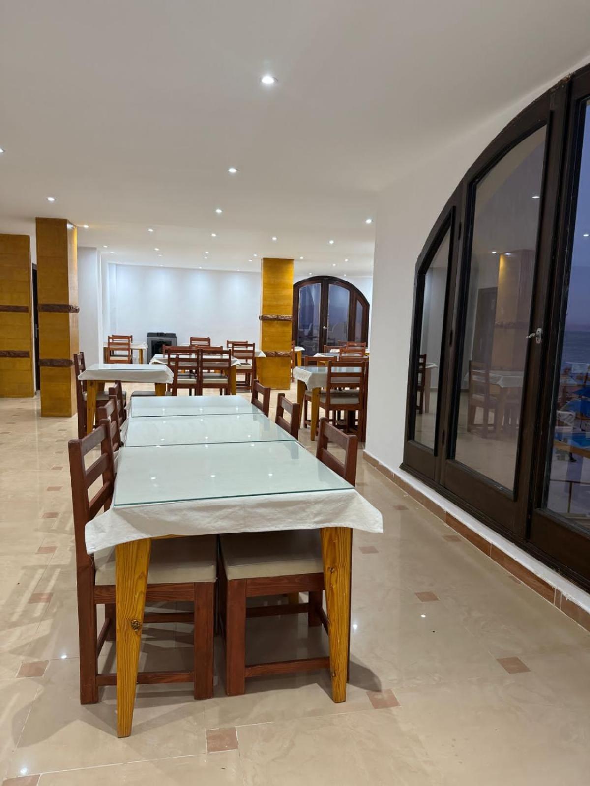 דהב Zain Dive Inn מראה חיצוני תמונה
